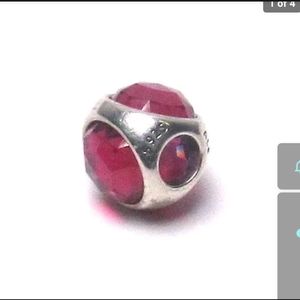 PANDORA Cerise Radiant Droplet